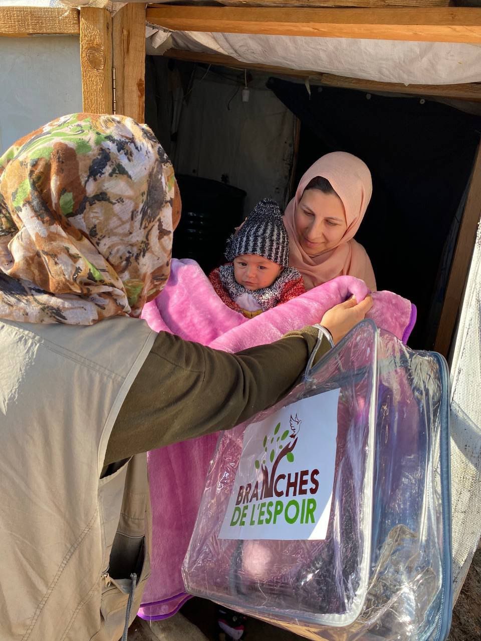 Amina et son enfant